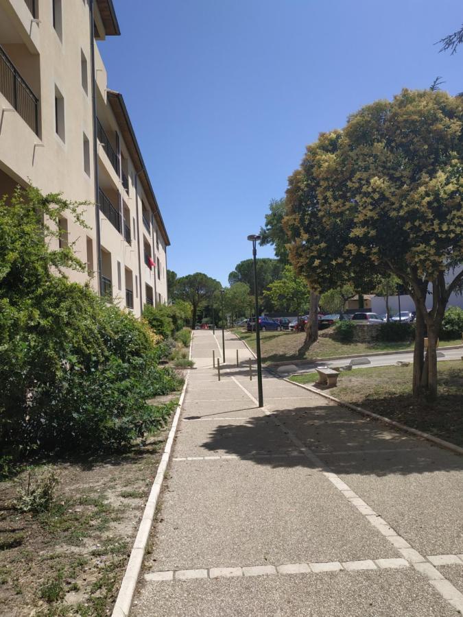 Sejour Evasion A Uzes Apartment ภายนอก รูปภาพ